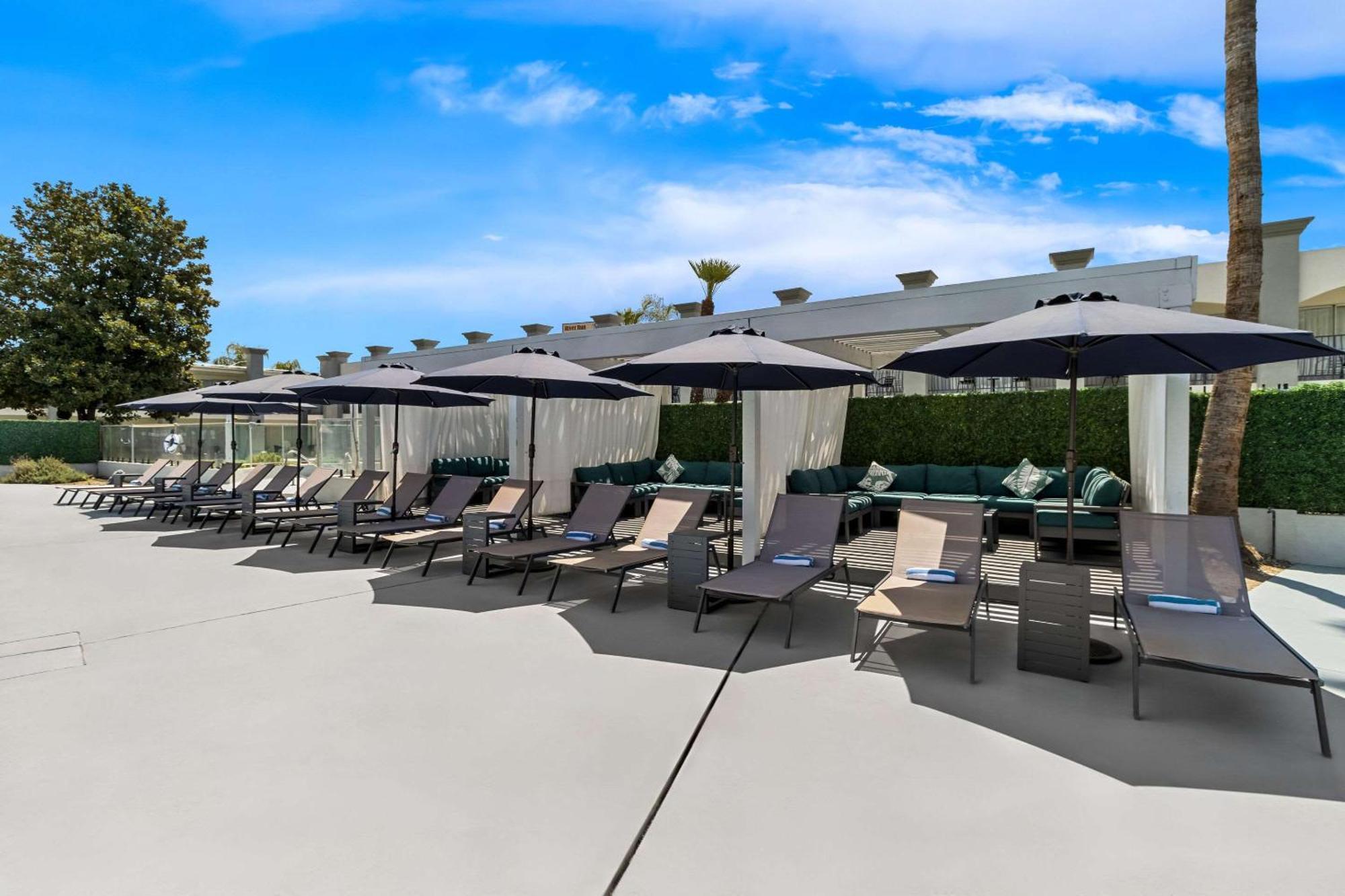 Hourglass Hotel, Ascend Hotel Collection بيكرسفيلد المظهر الخارجي الصورة